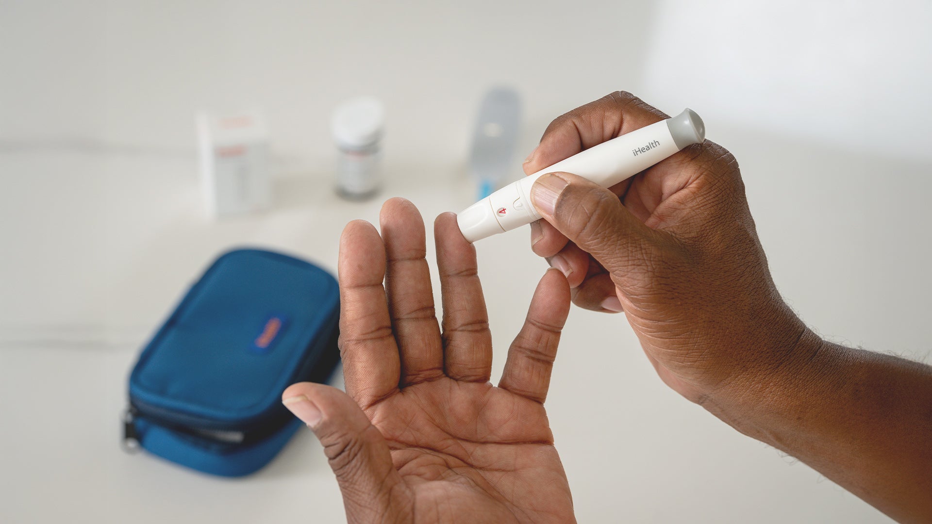 6 Great Benefits of a Glucometer Subscription