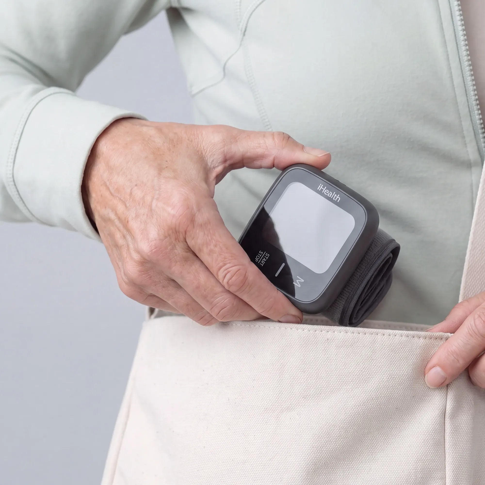 iHealth Pulse Wrist Blood Pressure Monitor